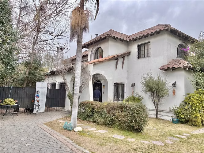 Local Comercial Chesterton Padre Hurtado Las Condes