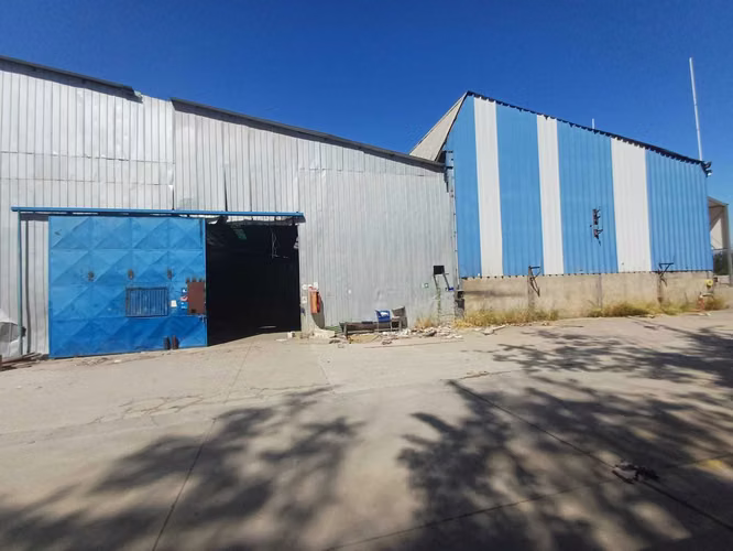 Oportunidad de Inversión en Zona Residencial (183042)