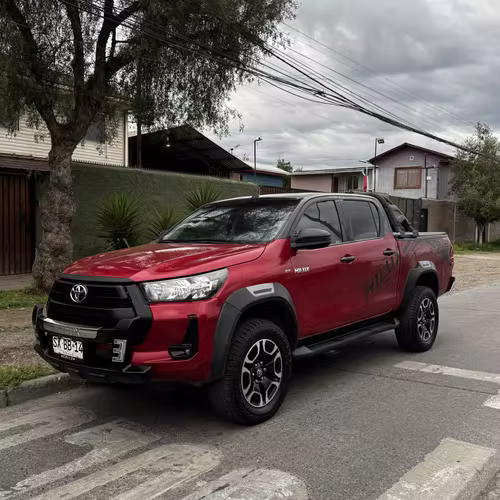 TOYOTA HILUX 2023 4X2