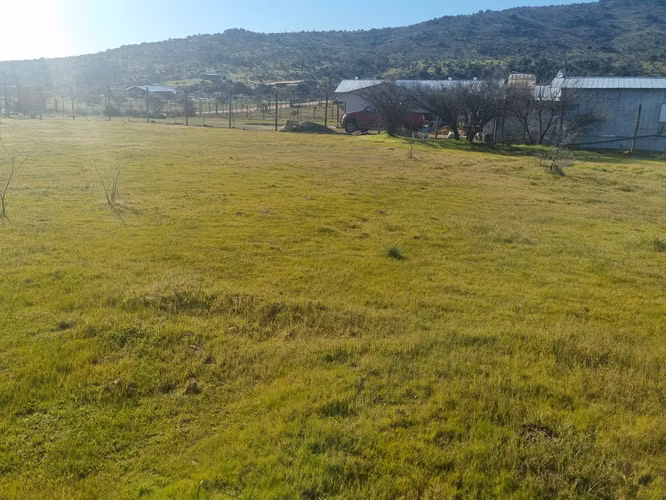 "OPORTUNIDAD" Parcela con agua en Fundo El Molino, Marchigue