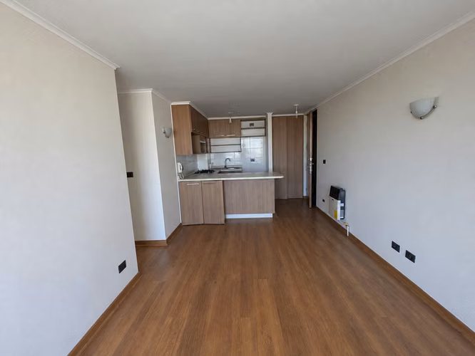 Se Vende comodo Dpto  2d,2b + 2 Estacionamiento +bod , 5ta Av, San Miguel