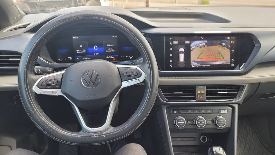 Volkswagen TAOS TSI 4X2 1.4 FULL AUT. 1.4 • 4x2 • Automática • 2023 - Imagen 16