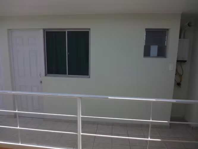 Pieza con baño privado persona sola