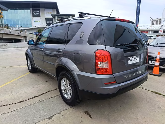 SsangYong Rexton 2.0 DIESEL 2WD AT 5P. - Imagen 15