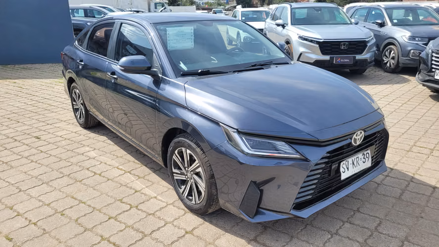 Toyota YARIS CVT FULL 1.5 1.5 • 4x2 • Automática • 2023