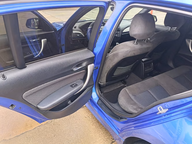 BMW 116I 1.6 SPORT 4X2 AT 5P. - Imagen 4