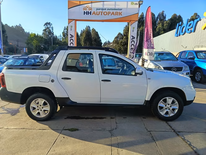 Renault Oroch 1.6 ZEN 4X2 DOB. CAB. CONNECT 6MT 4P. - Imagen 19