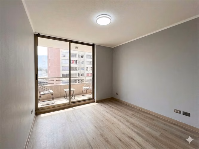 Depto en venta 2D 2B, estacionamiento, terraza en La Florida - Imagen 3
