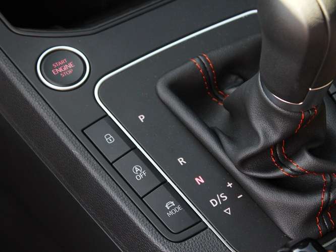 SEAT IBIZA FR 1.0 TSI AT 2025