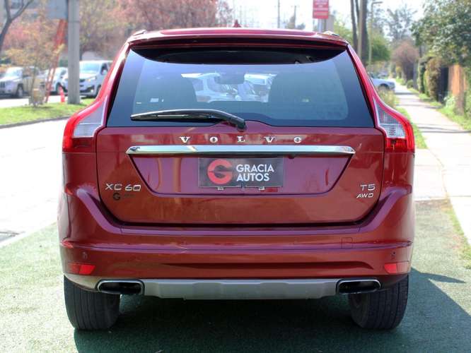 VOLVO XC60 T5 2.0 AWD 2017