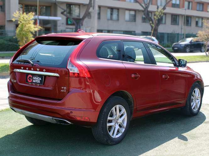 VOLVO XC60 T5 2.0 AWD 2017