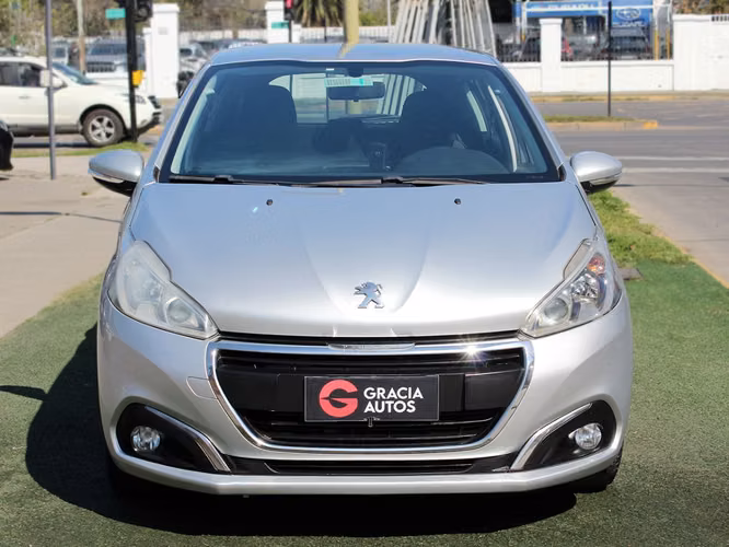 PEUGEOT 208 1.2 ACTIVE PURETECH 4X2 MT 5P 2018 - Imagen 2