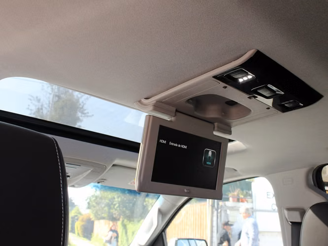 CHEVROLET TAHOE 5.3 4X4 LT 2019 - Imagen 19