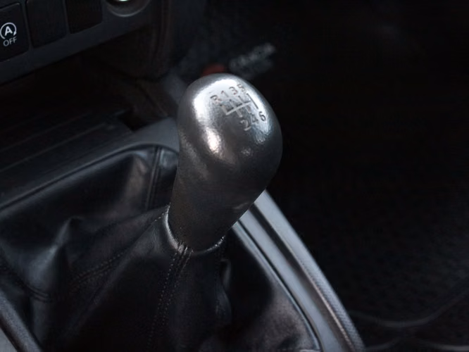 MITSUBISHI L200 WORK CR 4X2 2024 - Imagen 15