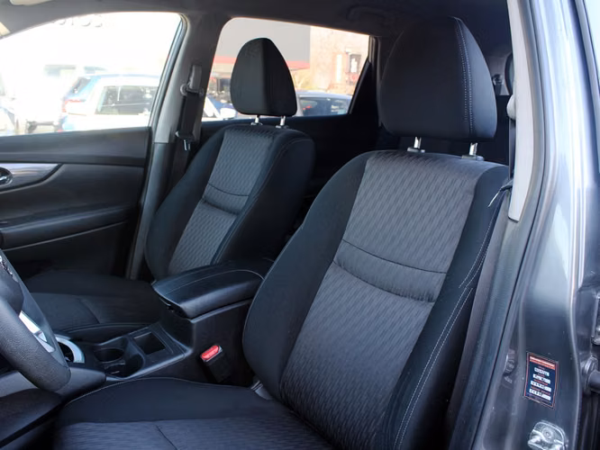NISSAN X-TRAIL 2.5 SENSE 4X2 CVT AT 5P 2021 - Imagen 18