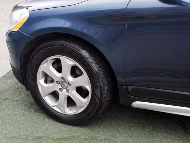 VOLVO XC60 2.0 T5 PLUS 4X2 AT 5P 2013 - Imagen 8
