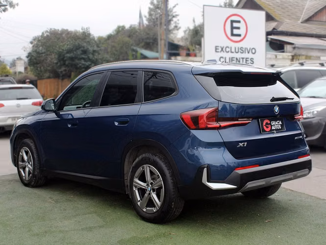 BMW X1 1.5 18I COMFORT S-DRIVE 4X2 AT 5P 2023 - Imagen 6