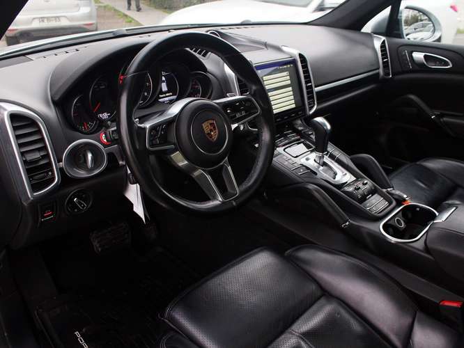 PORSCHE CAYENNE 3.6 2017
