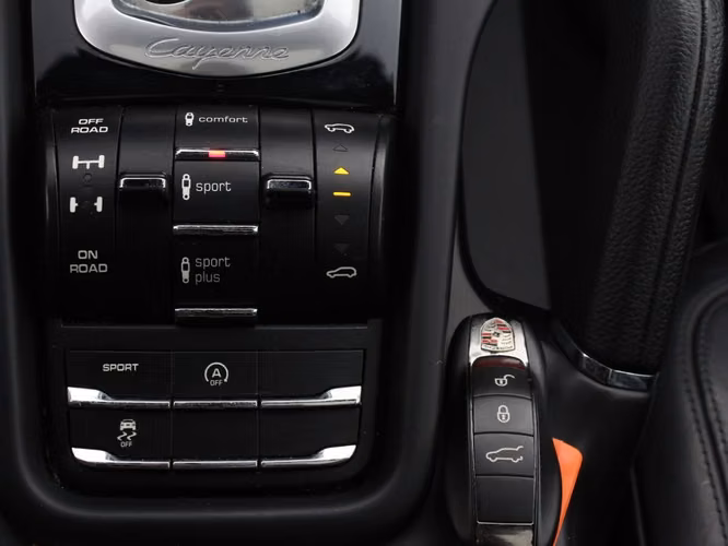 PORSCHE CAYENNE 3.6 2017