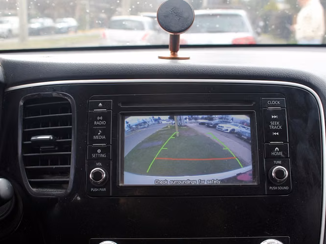 MITSUBISHI OUTLANDER 2.0 4X2 AT 2021 - Imagen 13