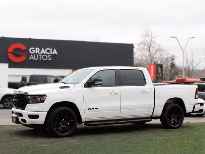 RAM 1500 3.6 BIG HORN CREW CAB 4WD 2022