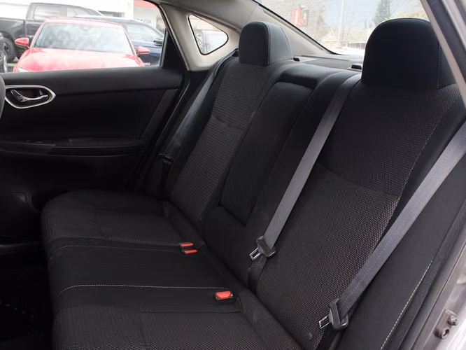 NISSAN SENTRA 1.8 MT ADVANCE 2021 - Imagen 20
