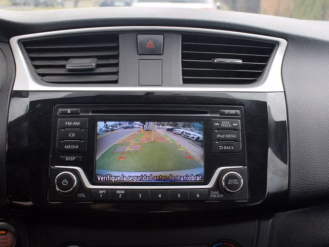 NISSAN SENTRA 1.8 MT ADVANCE 2021 - Imagen 13