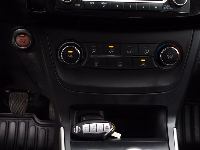 NISSAN SENTRA 1.8 MT ADVANCE 2021 - Imagen 14