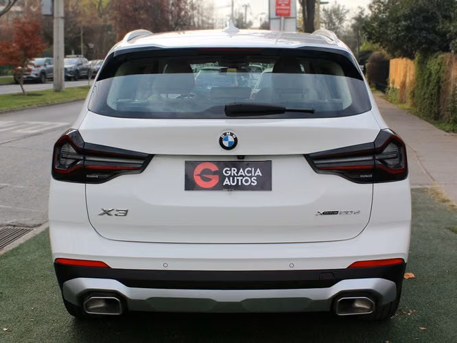 BMW X3 XDRIVE 4X4 2.0D 2025 - Imagen 5