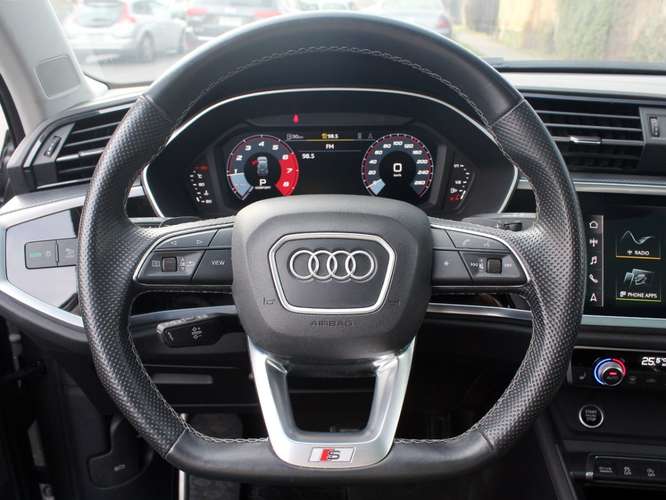 AUDI Q3 SPORT 2.0 40 TFSI QUATTRO 2022