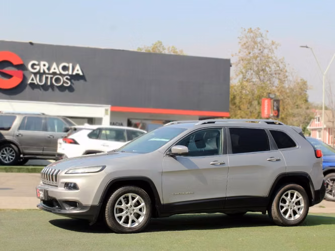 JEEP CHEROKEE LONGITUDE  2,4 AUT 2017