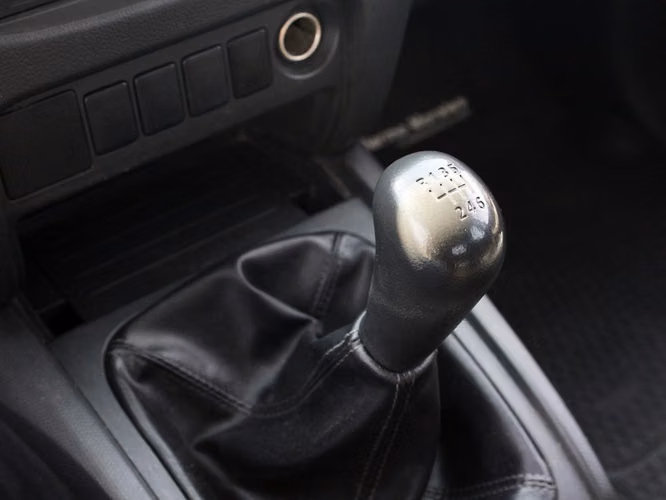 MITSUBISHI L200 KATANA CR 2.4 2017 - Imagen 15