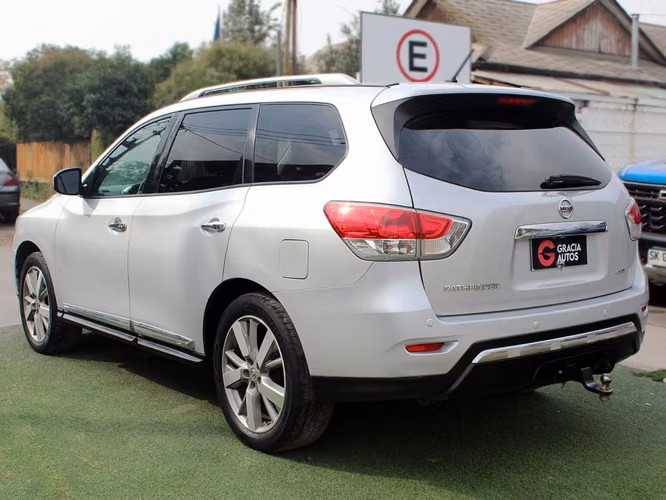 NISSAN PATHFINDER EXCLUSIVE 3.5 AUT 4WD 2017 - Imagen 6
