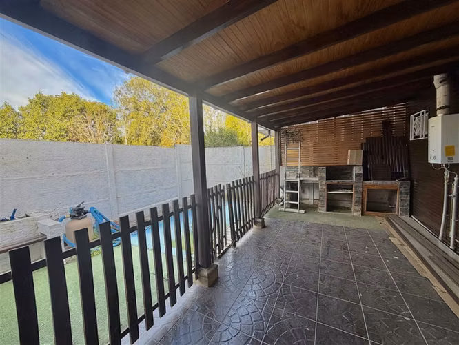 Casa con local comercial de 4 dorm. en Padre Hurtado - Imagen 11