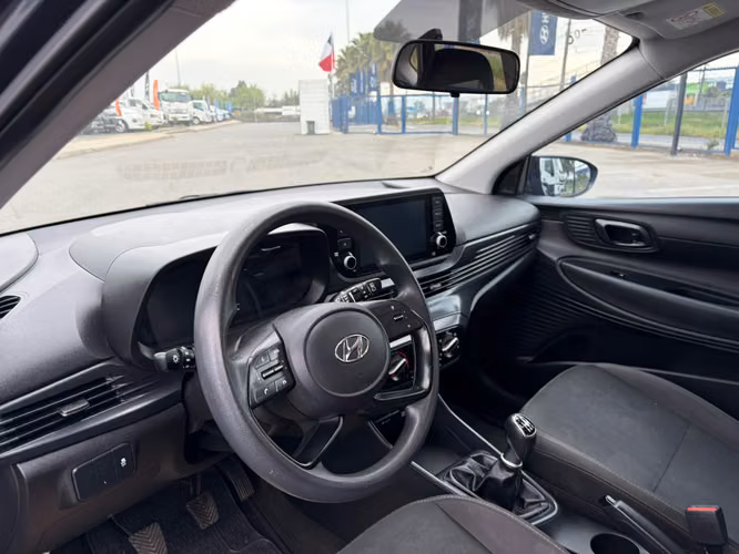 HYUNDAI I20 1.4 BI3 PLUS MT - Imagen 8
