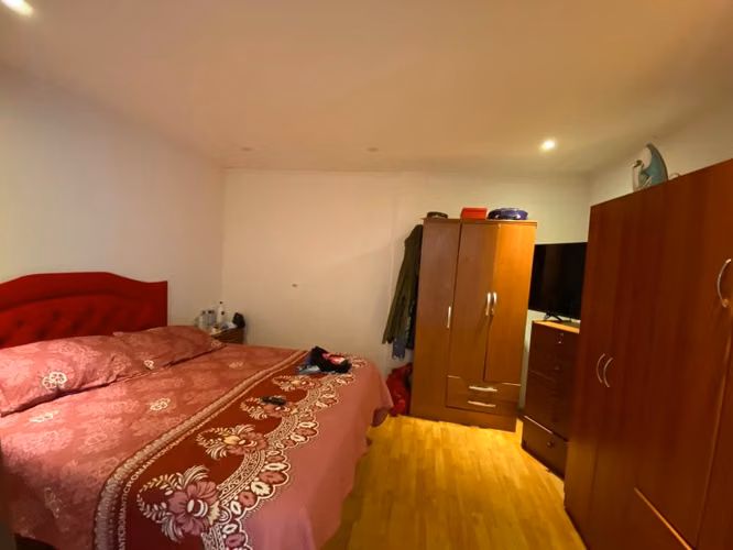 Venta de casa con local comercial en Av. Américo Vespucio - Imagen 6