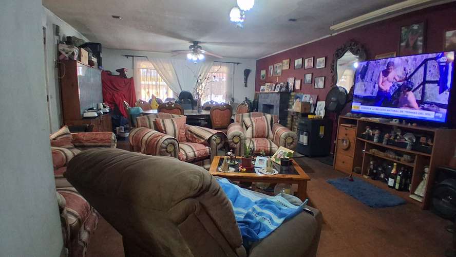 CASA EN VENTA, EXCELENTE CONECTIVIDAD PASAJE CERRADO