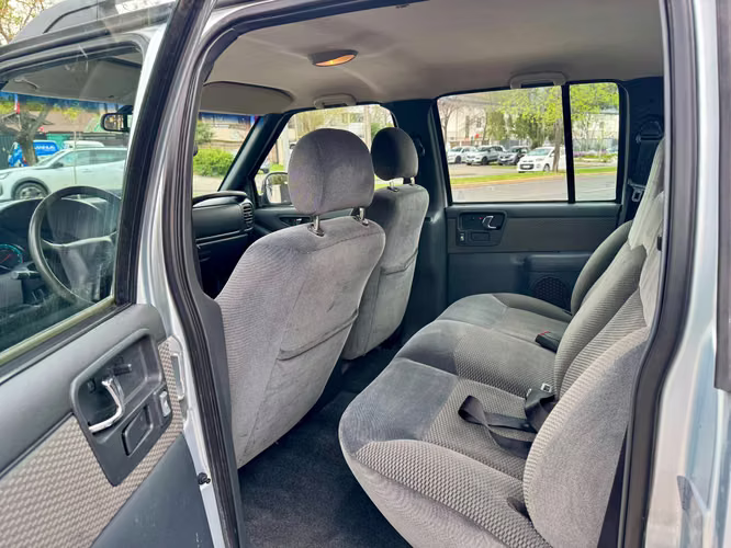 CHEVROLET S10 APACHE 2.4 MEC FULL AIRE SOLO 186.000 KM VER EN LAS CONDES 2008