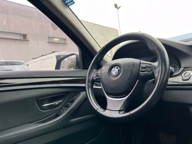 BMW 520 I 2.0 AUT 2013 - Imagen 7