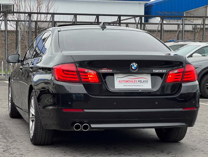 BMW 520 I 2.0 AUT 2013 - Imagen 6