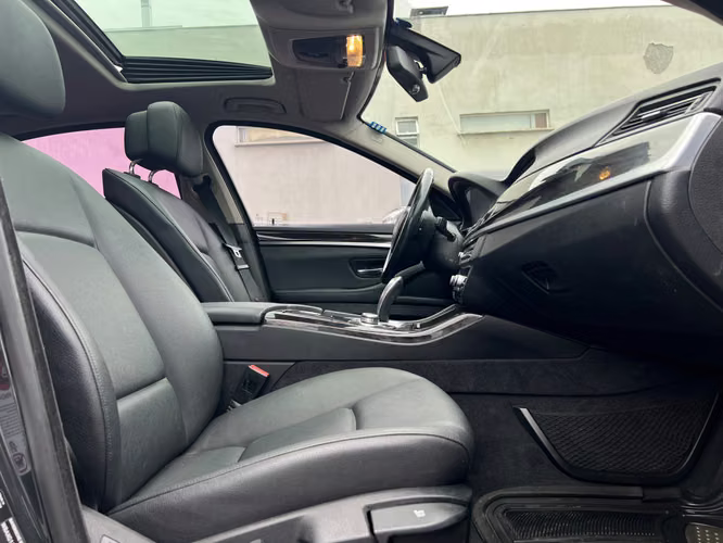 BMW 520 I 2.0 AUT 2013 - Imagen 16