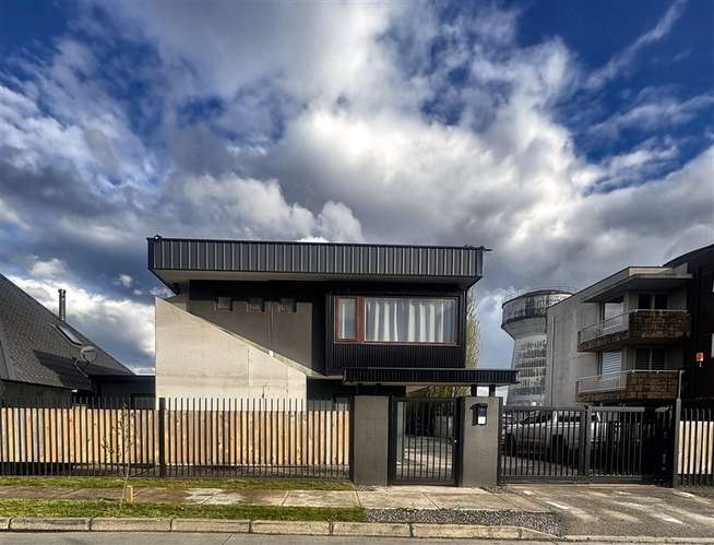 Arriendo Depto. Dúplex 2D 2B con patio y balcón, Osorno.