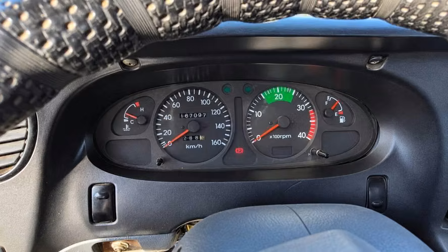 HYUNDAI HD78 2009 – POCO KILOMETRAJE - Imagen 6