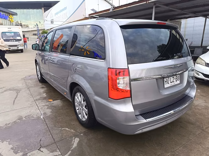 CHRYSLER GRAND TOWN COUNTRY