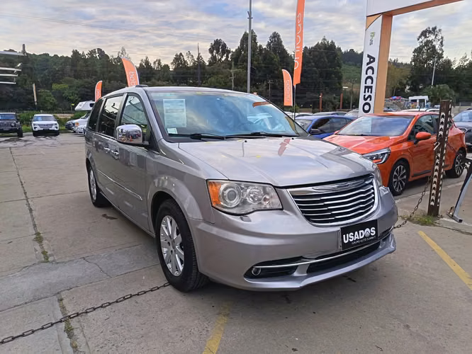 CHRYSLER GRAND TOWN COUNTRY