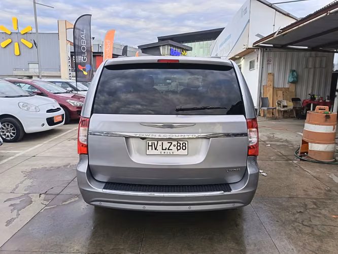 CHRYSLER GRAND TOWN COUNTRY