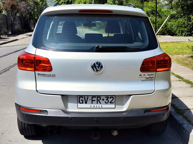 VOLKSWAGEN TIGUAN - Imagen 4