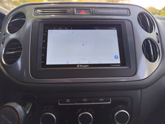 VOLKSWAGEN TIGUAN - Imagen 12