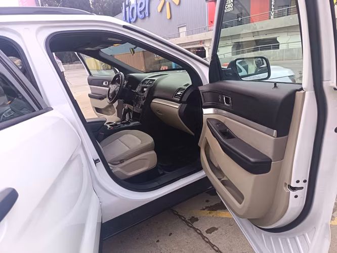 FORD EXPLORER 2.3 ECOBOOST 4X2 AT 5P - Imagen 6