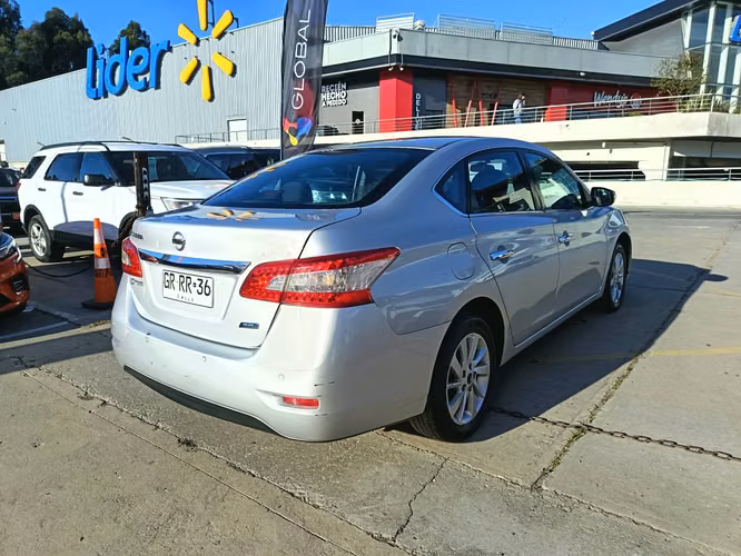NISSAN SENTRA ADVANCE 1.8 - Imagen 7